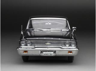 Ford Galaxie 500XL Hardtop 1963  semi-gloss black SunStar 1475 Metallmodell 1:18